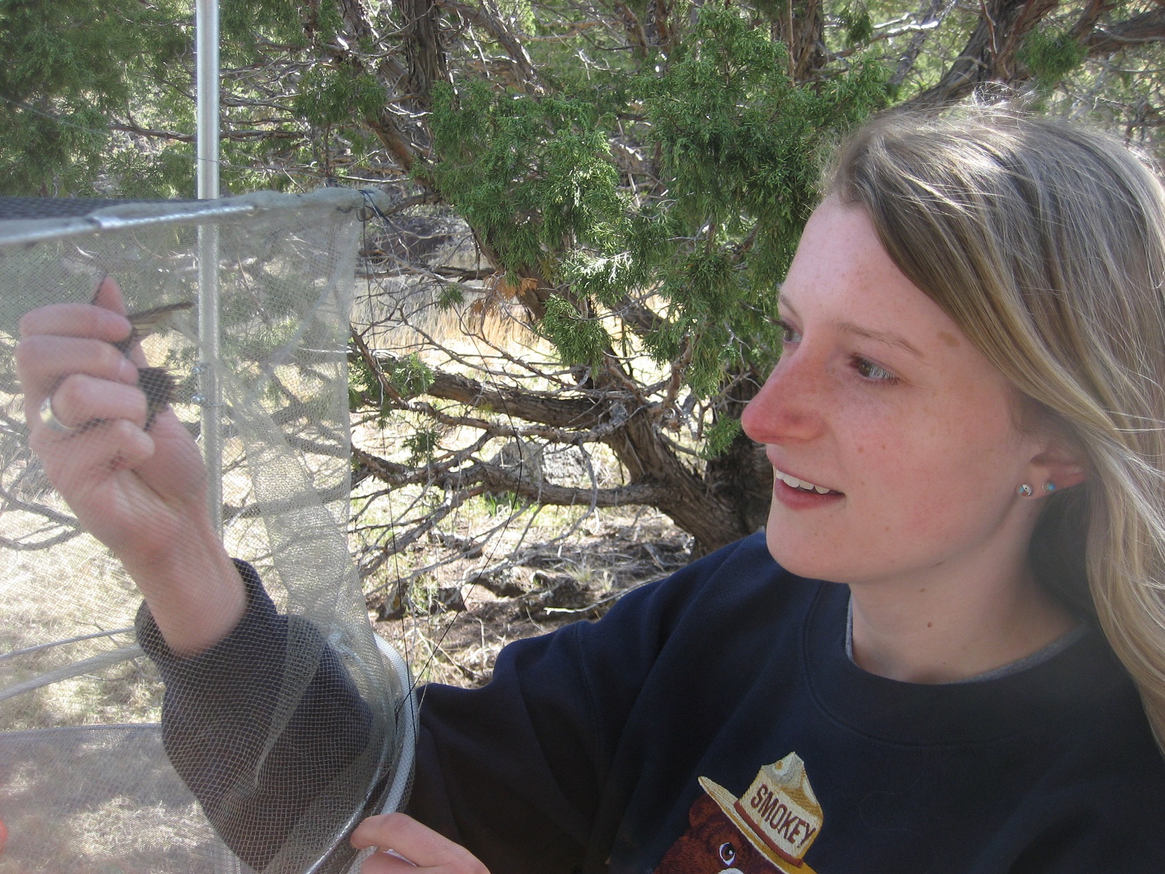 A participant looking into a net.